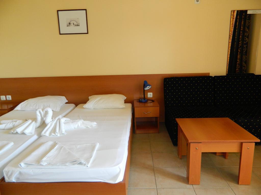 Family Hotel Privileg Солнечный берег Номер фото